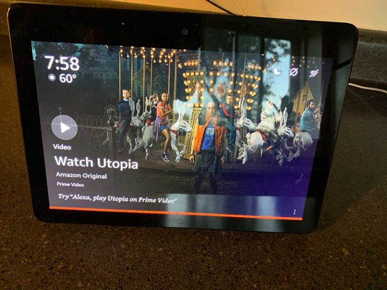 Why is My Echo Dot Red? How to Fix It [Steady or Blinking