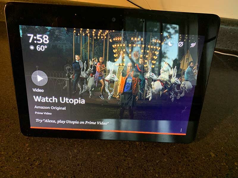 Why is My Echo Dot Red? How to Fix It [Steady or Blinking