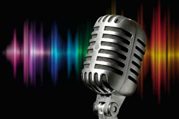 microphone-1074362_1920-e1563734299609-2534661